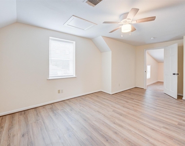 630 Martin L King Street N - Photo Thumbnail 27