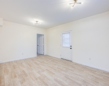 630 Martin L King Street N - Photo Thumbnail 14