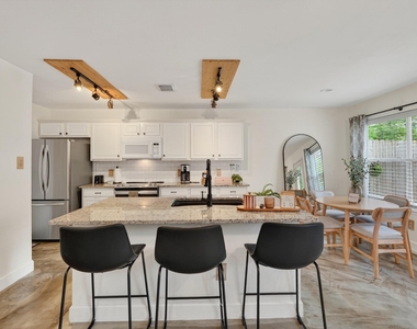 30 Butterfly Branch Place - Photo Thumbnail 11