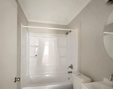 819 W Kyle Road - Photo Thumbnail 17