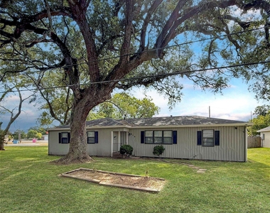 819 W Kyle Road - Photo Thumbnail 11