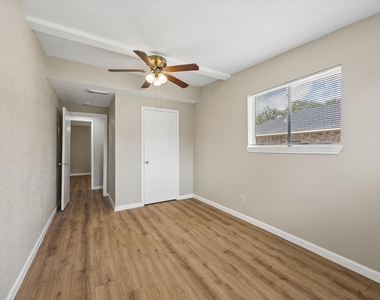 218 N Ormsby Street - Photo Thumbnail 8