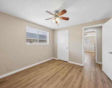 218 N Ormsby Street - Photo Thumbnail 7