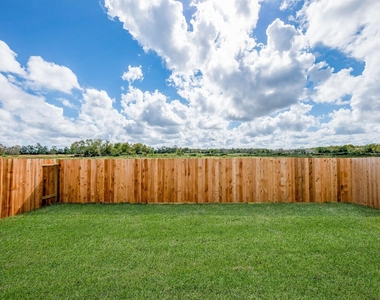 140 Austin Street - Photo Thumbnail 26