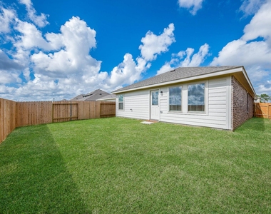 140 Austin Street - Photo Thumbnail 25