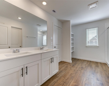 3550 Lovebird Lane - Photo Thumbnail 14