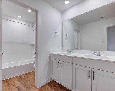 3550 Lovebird Lane - Photo Thumbnail 19