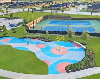 3550 Lovebird Lane - Photo Thumbnail 28