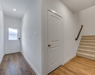 3550 Lovebird Lane - Photo Thumbnail 10