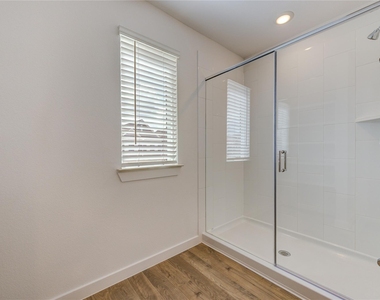 3550 Lovebird Lane - Photo Thumbnail 15