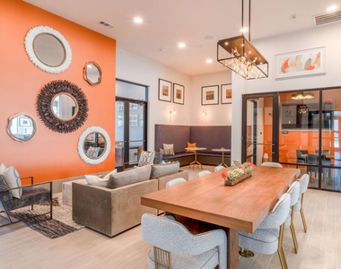 13939 Hillcroft Avenue - Photo Thumbnail 12