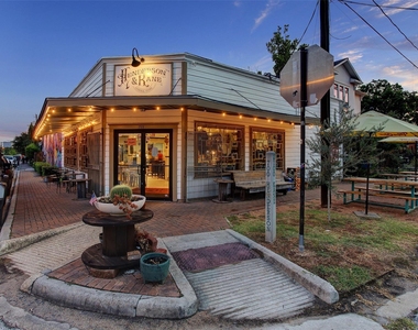 2114 Sabine Street - Photo Thumbnail 22