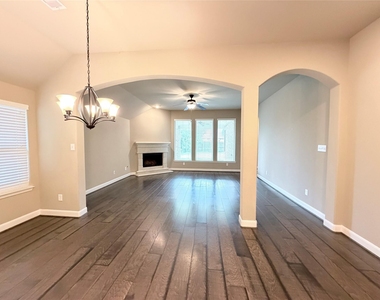 29322 Wood Lily Drive - Photo Thumbnail 1