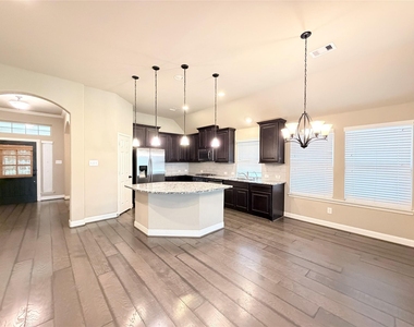 29322 Wood Lily Drive - Photo Thumbnail 3