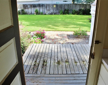 430 Dewees Street - Photo Thumbnail 16