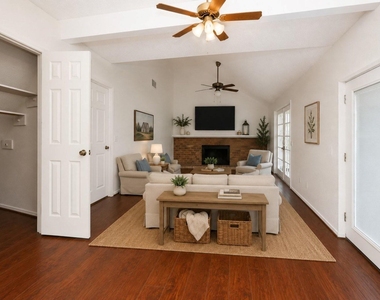 3206 Settlers Way Boulevard - Photo Thumbnail 11