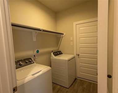 14622 Diamond Dove Lane - Photo Thumbnail 8