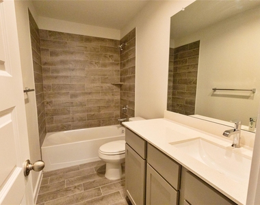 14622 Diamond Dove Lane - Photo Thumbnail 11