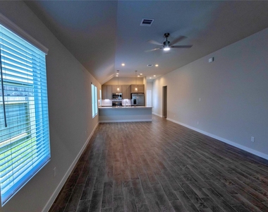 14622 Diamond Dove Lane - Photo Thumbnail 3