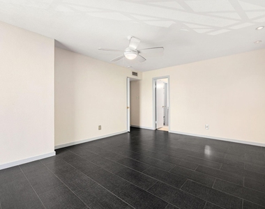 2333 Bering Drive - Photo Thumbnail 31