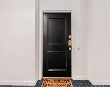 2333 Bering Drive - Photo Thumbnail 4