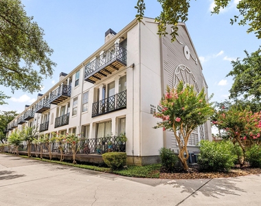 2333 Bering Drive - Photo Thumbnail 3