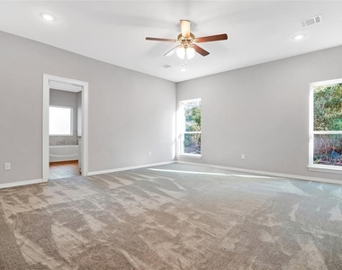 1456 River Oaks Drive - Photo Thumbnail 18