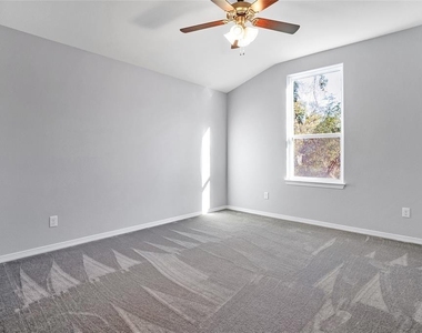 1456 River Oaks Drive - Photo Thumbnail 31
