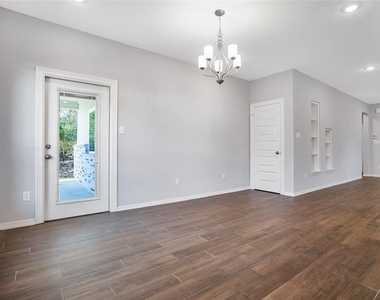 1456 River Oaks Drive - Photo Thumbnail 14