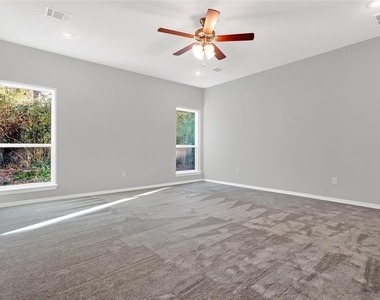 1456 River Oaks Drive - Photo Thumbnail 20
