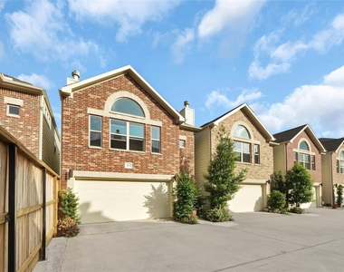 3633 Main Plaza Drive - Photo Thumbnail 1