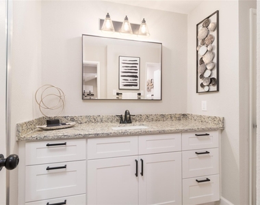 5447 Deer Timbers Trail - Photo Thumbnail 3