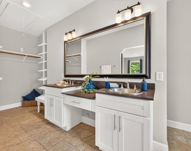 923 Saginaw Bay Court - Photo Thumbnail 19