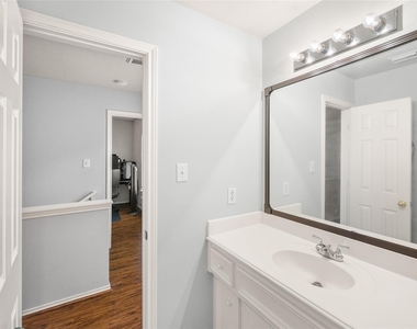 1723 Redwing Haven Drive - Photo Thumbnail 17