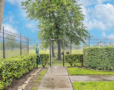 1723 Redwing Haven Drive - Photo Thumbnail 34