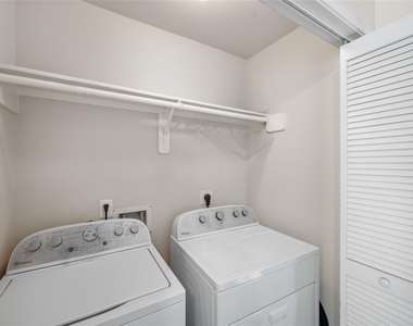 1723 Redwing Haven Drive - Photo Thumbnail 19