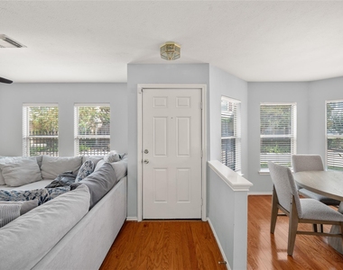 1723 Redwing Haven Drive - Photo Thumbnail 2