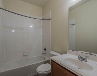 17407 Blackstone Trails Drive - Photo Thumbnail 13