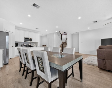 3975 Bisley Hills Bend - Photo Thumbnail 17