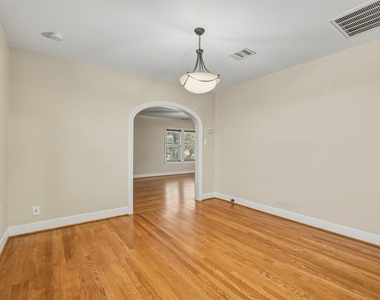 4410 Pease Street - Photo Thumbnail 10