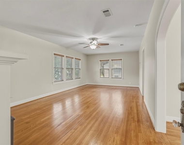 4410 Pease Street - Photo Thumbnail 16
