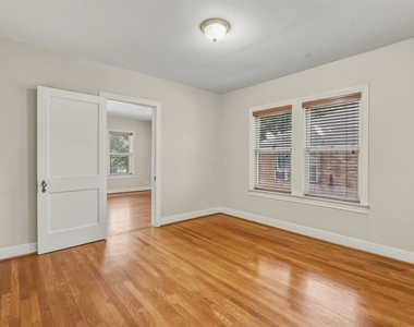 4410 Pease Street - Photo Thumbnail 21