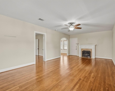 4410 Pease Street - Photo Thumbnail 9