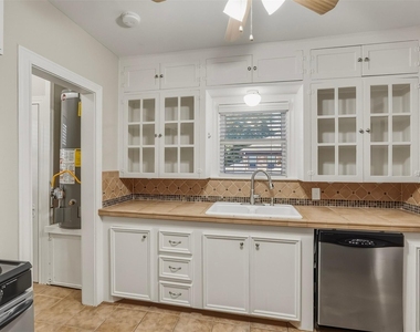 4410 Pease Street - Photo Thumbnail 13
