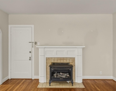 4410 Pease Street - Photo Thumbnail 6