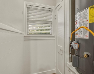 4410 Pease Street - Photo Thumbnail 22