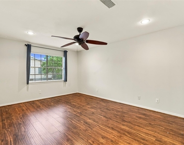 7744 Champion Pines Drive - Photo Thumbnail 20