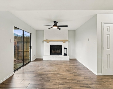 7744 Champion Pines Drive - Photo Thumbnail 7