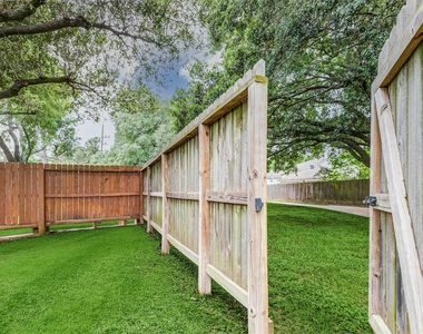 7603 Shangrila Lane - Photo Thumbnail 45