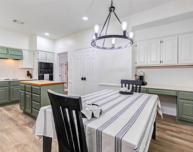 7603 Shangrila Lane - Photo Thumbnail 15